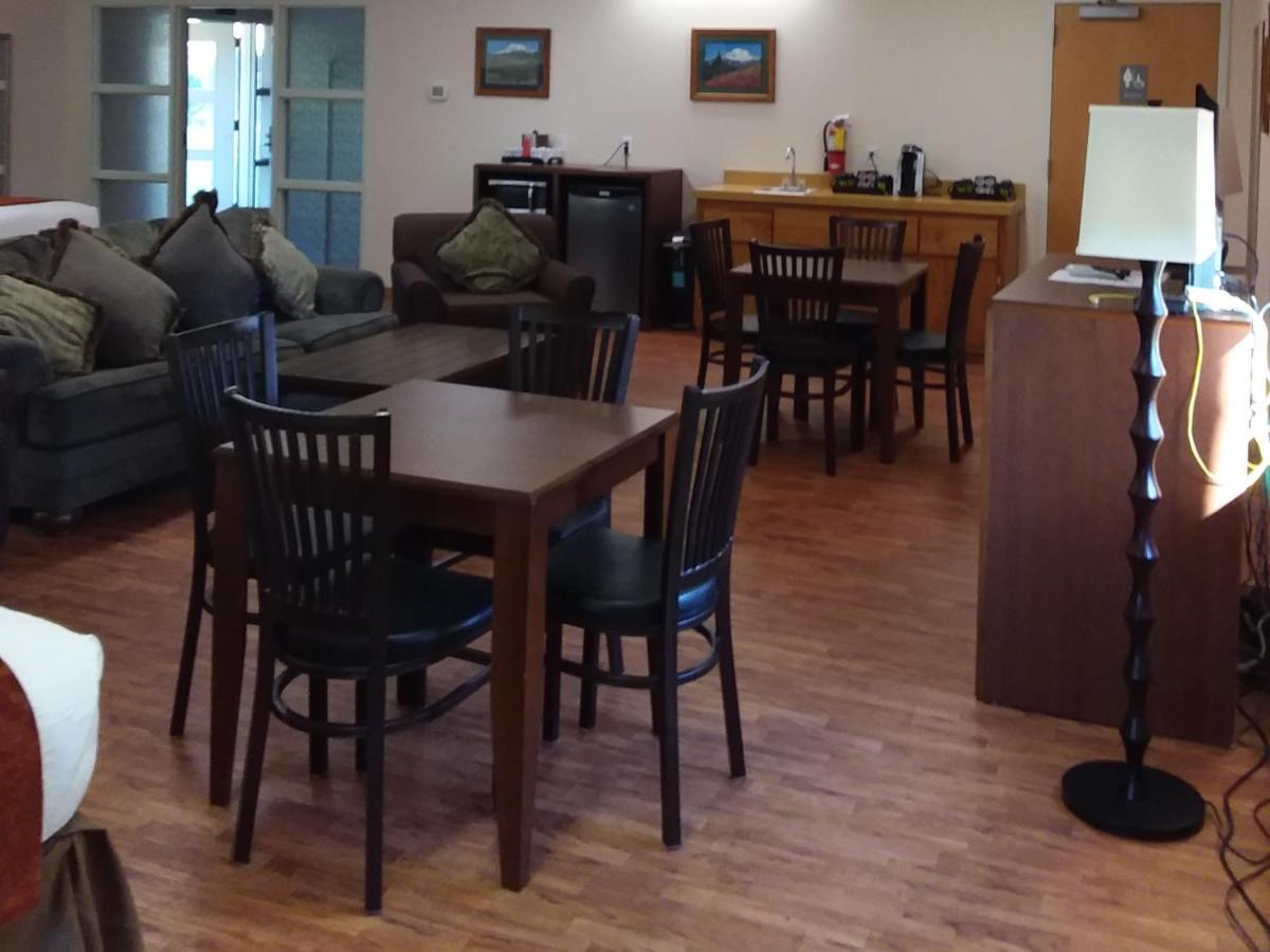 Nisqually Lodge Ashford Buitenkant foto